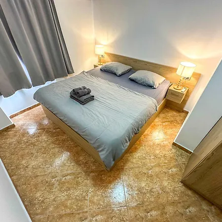 Belmondo Superior 759 Daire Dıraç